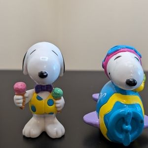 Whitman's 2002 Spring Snoopy figurines